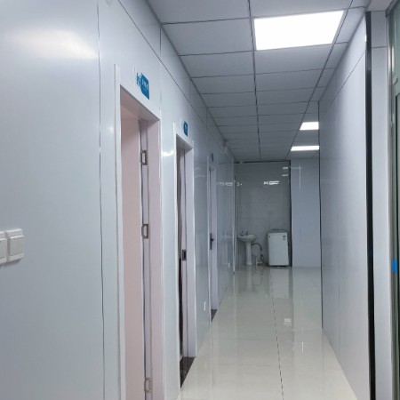 合肥去牙黃最好的牙科醫(yī)院排行！合肥周澤傳口腔門診部醫(yī)生手術(shù)專業(yè)、設(shè)備先進(jìn)正規(guī)！