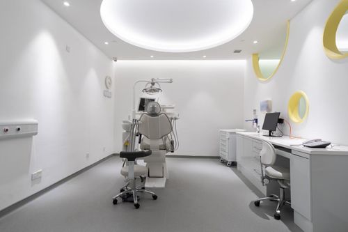 金華牙齦出血解決十大牙科醫(yī)院口碑技術盤點，東陽華盛口腔市民甄選~